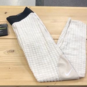 Nike Pro Hyperwarm Training Leggings Cream Small